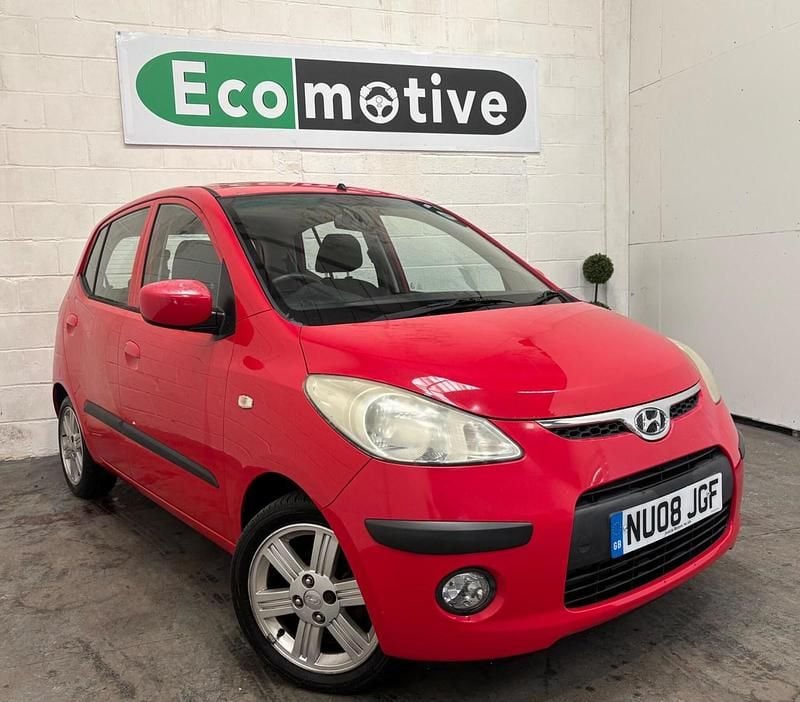 Used Hyundai i10 Style 66 HP (48 kW) 2008 Red Hatchback