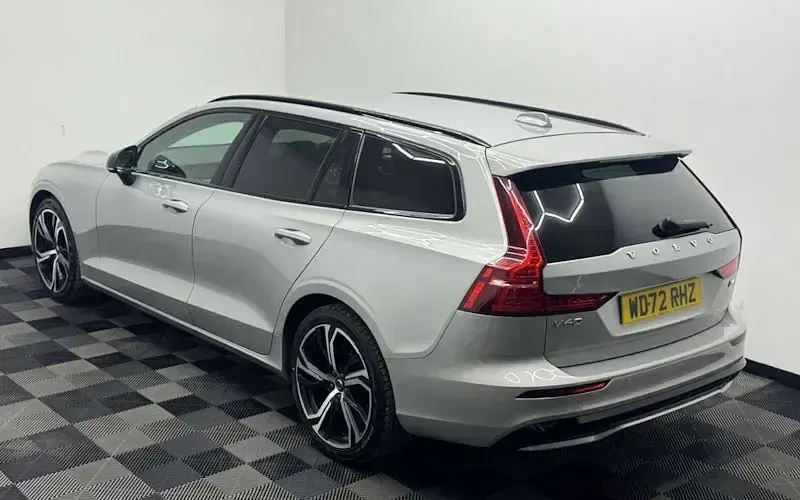 Used Volvo V60 Plus 197 HP (144 kW) 2026 Estate