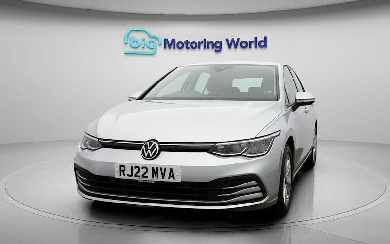 Used VW Golf VIII Life 131 HP (96 kW) 2024 Hatchback