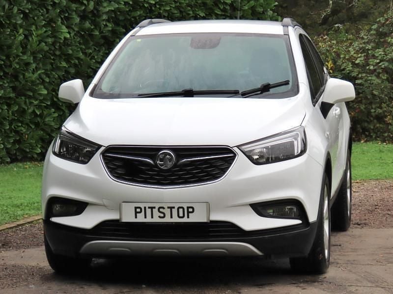 White Used 2019 Vauxhall Mokka X Active SUV | £8,700 (Fair price) - Image 1/3