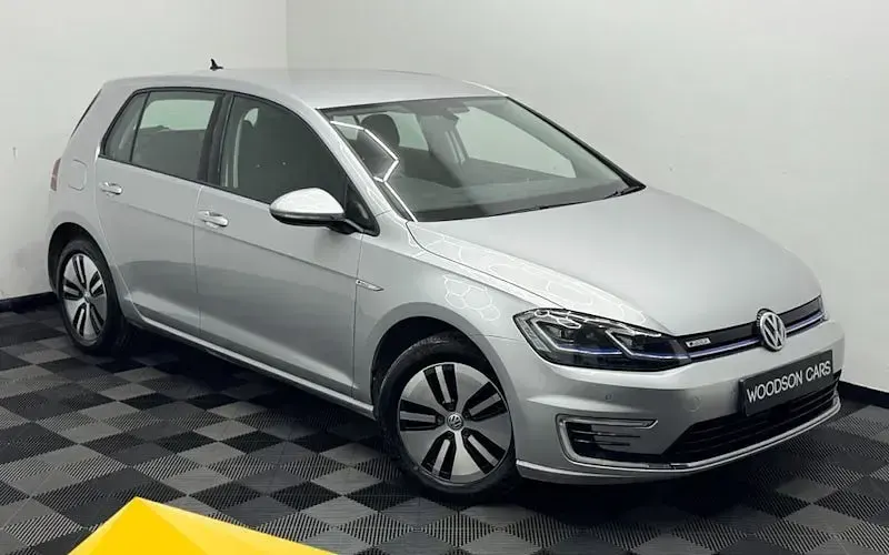 Used VW e-Golf 100 kW (136 HP) 2019 Hatchback