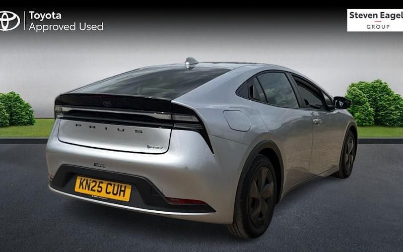 Used Toyota Prius Design 223 HP (164 kW) 2025 Hatchback