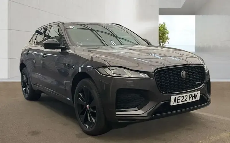 Used Jaguar F-Pace R-Dynamic 204 HP (150 kW) 2022 SUV