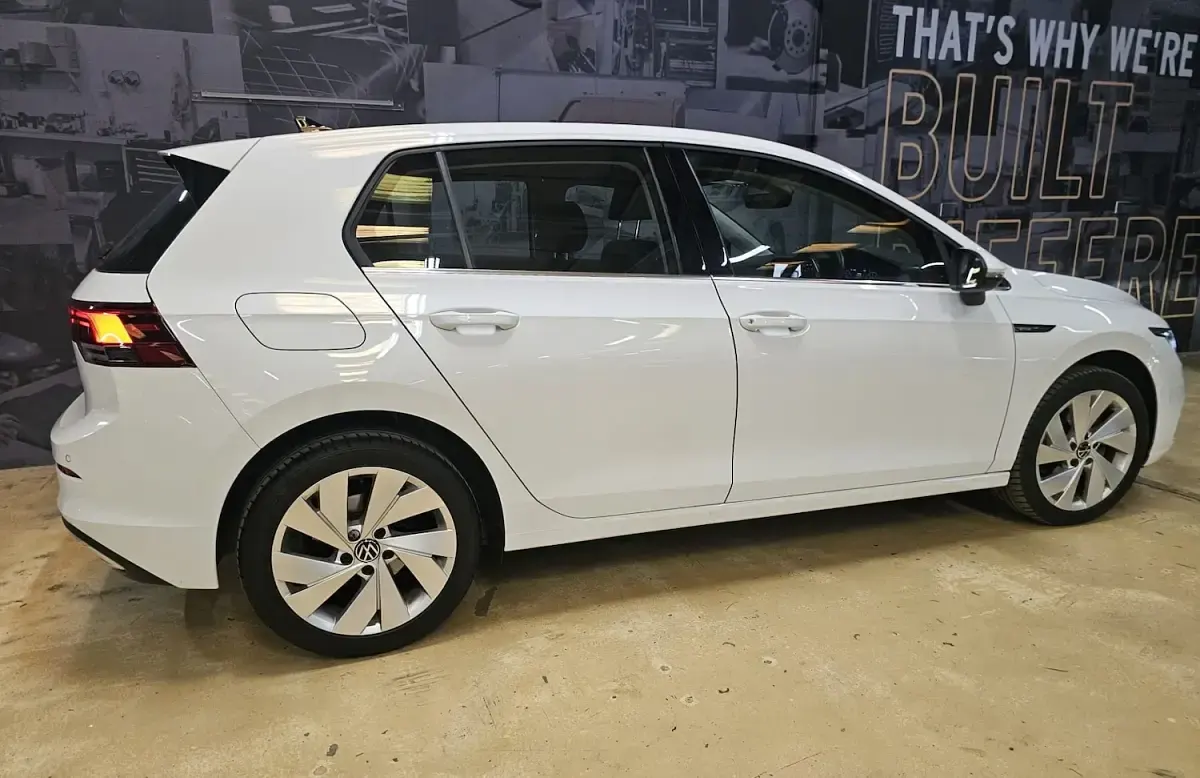 Used VW Golf VIII Style 130 HP (95 kW) 2025 White Hatchback