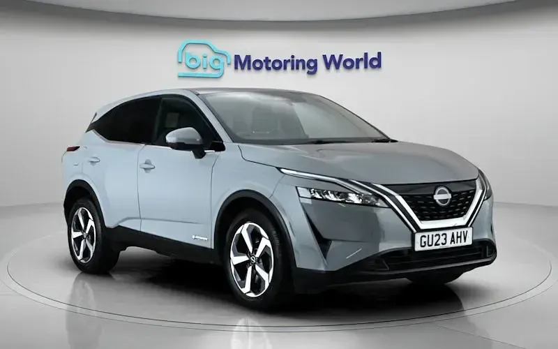 Used Nissan Qashqai N-Connecta 190 HP (139 kW) 2023 Grey SUV