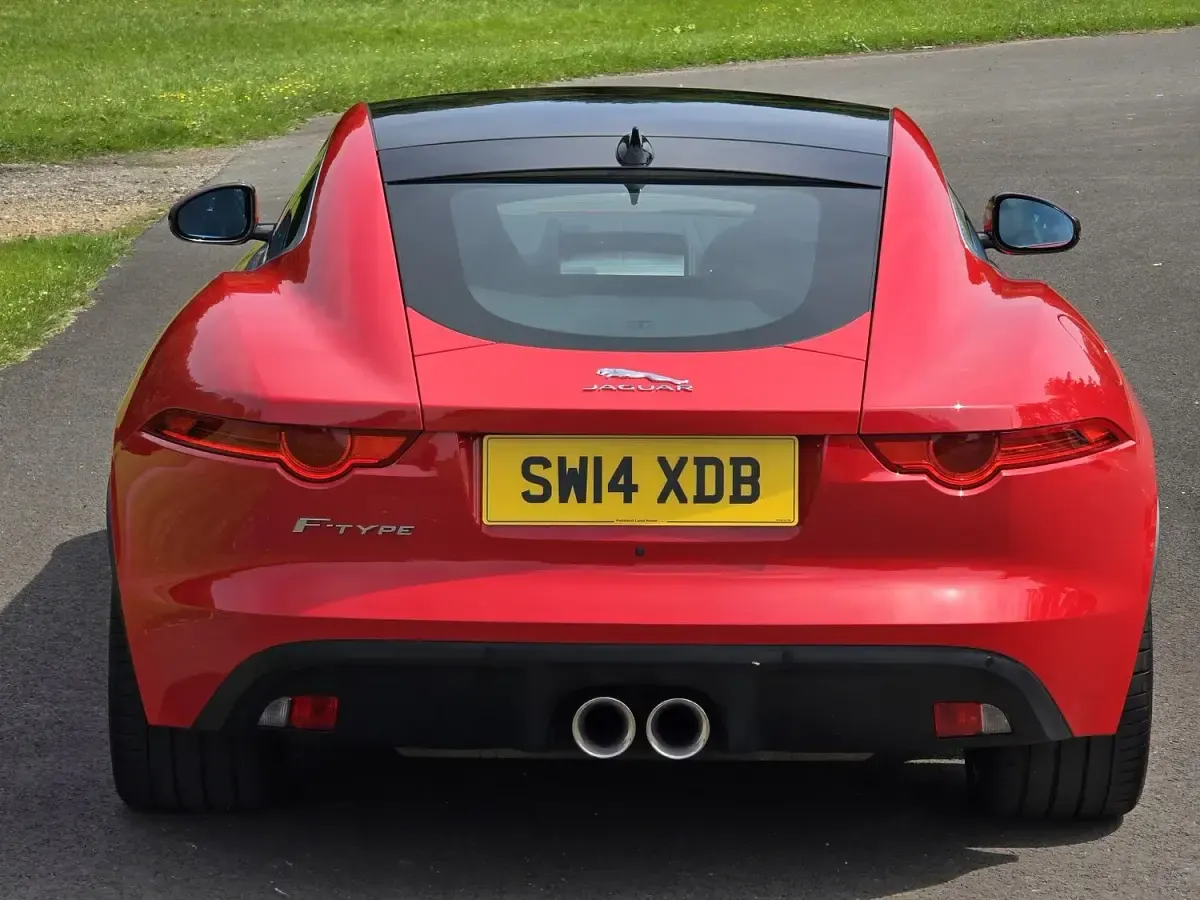 Used Jaguar F-Type Supercharged 380 HP (279 kW) 2014 Red Coupe