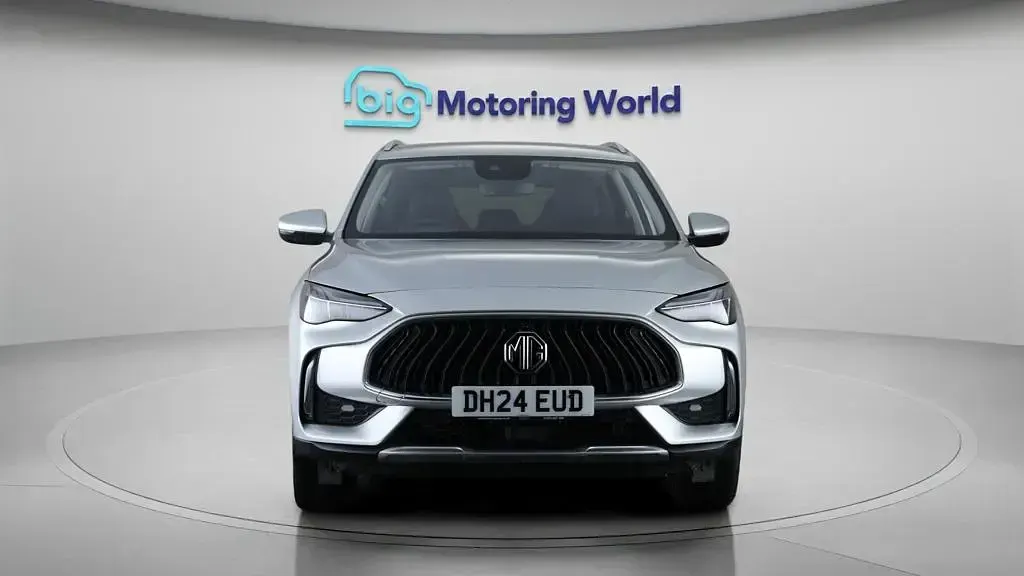 Used MG HS Trophy 160 HP (117 kW) 2024 Silver SUV