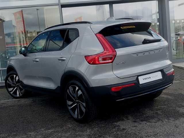 Usado Volvo XC40 Ultra 194 HP (142 kW) 2025 SUV