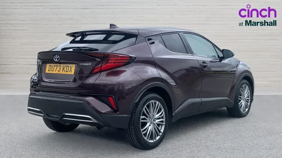 Used Toyota C-HR 184 HP (135 kW) 2023 Mauve/purple SUV