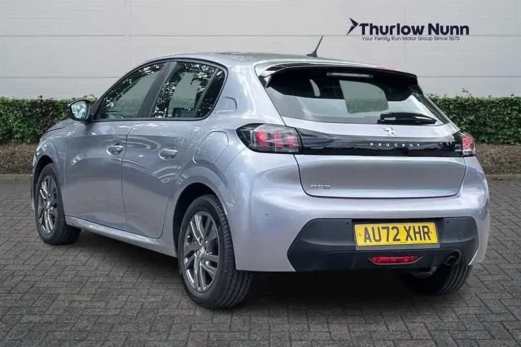 Used Peugeot 208 Active Premium 102 HP (75 kW) 2022 Grey Hatchback