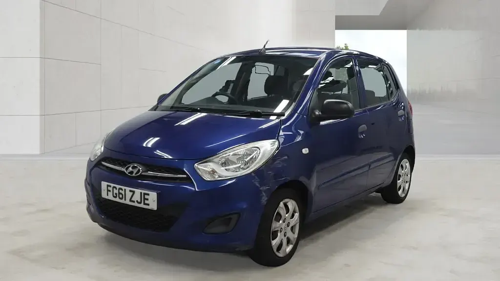 Used Hyundai i10 Classic 86 HP (63 kW) 2011 Blue Hatchback