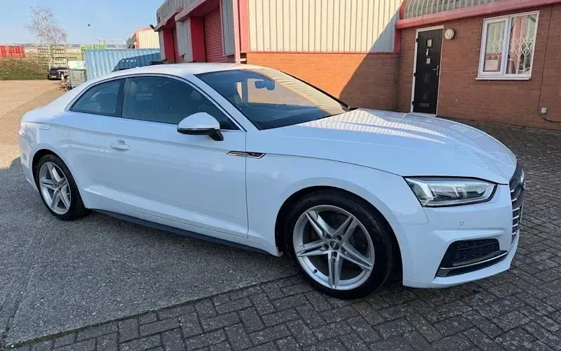 Used Audi A5 S-Line 190 HP (139 kW) 2018 White Coupe