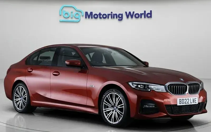 Usado BMW 330e M Sport 292 HP (214 kW) 2022 Sedan