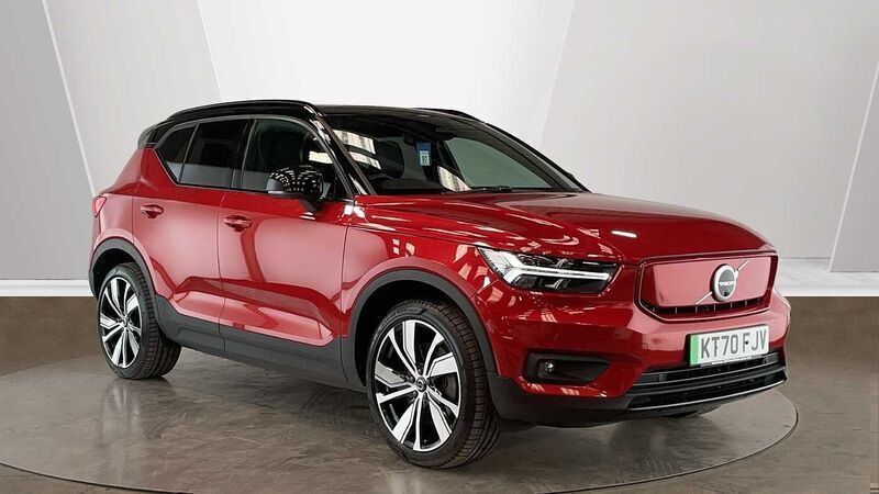 Used 2021 Volvo XC40 SUV | £22,799 (Good price) - Image 1/3