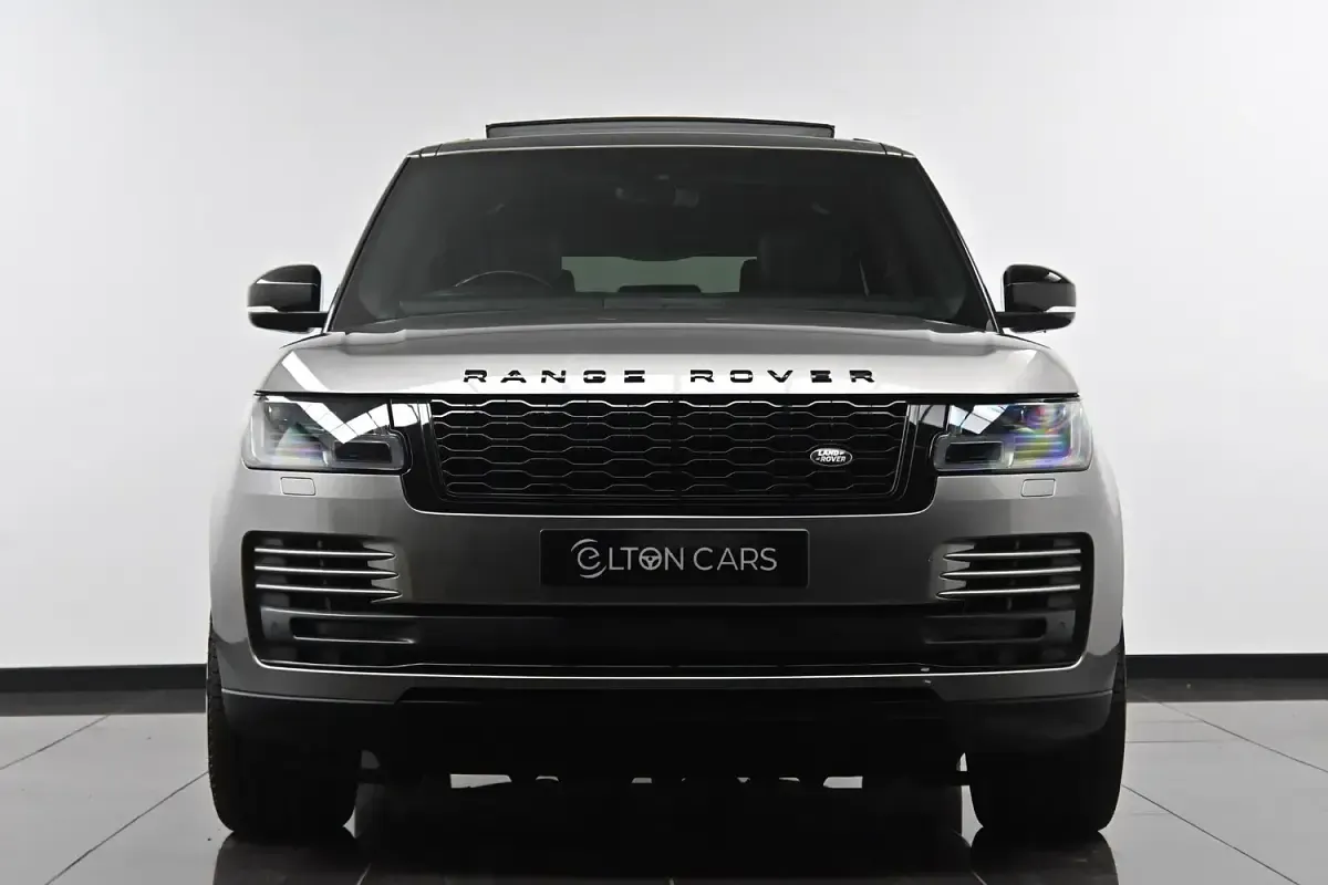 Used Land Rover Range Rover 300 HP (220 kW) 2021 Silver SUV
