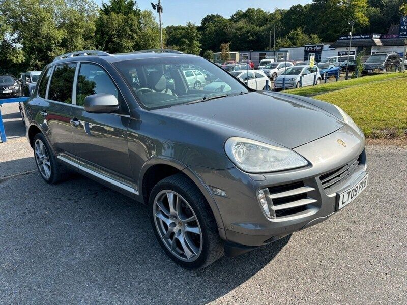 Grey Used 2009 Porsche Cayenne SUV | £6,495 - Image 1/4