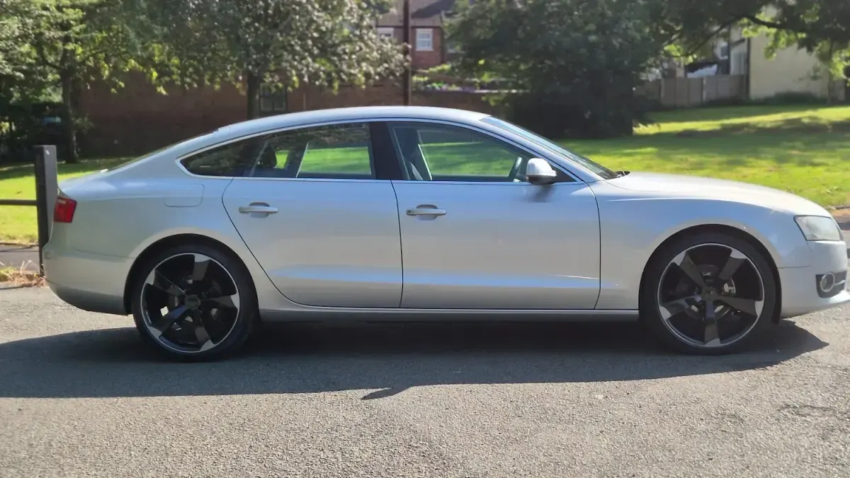 Used Audi A5 170 HP (125 kW) 2010 Silver Coupe