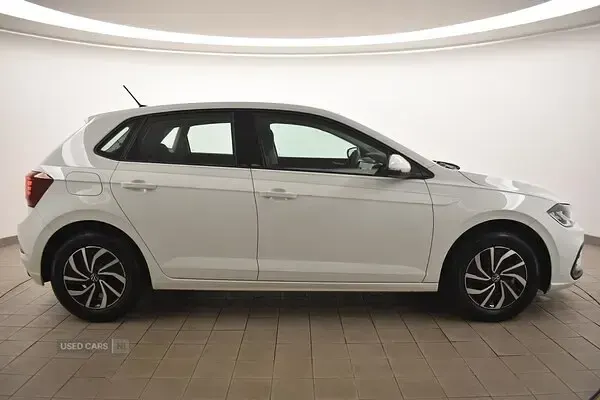Used VW Polo Life 95 HP (69 kW) 2025 White Hatchback