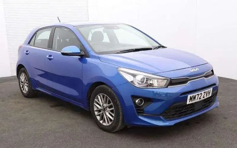 Begagnad Kia Rio 101 HK (74 kW) 2022 Halvkombi
