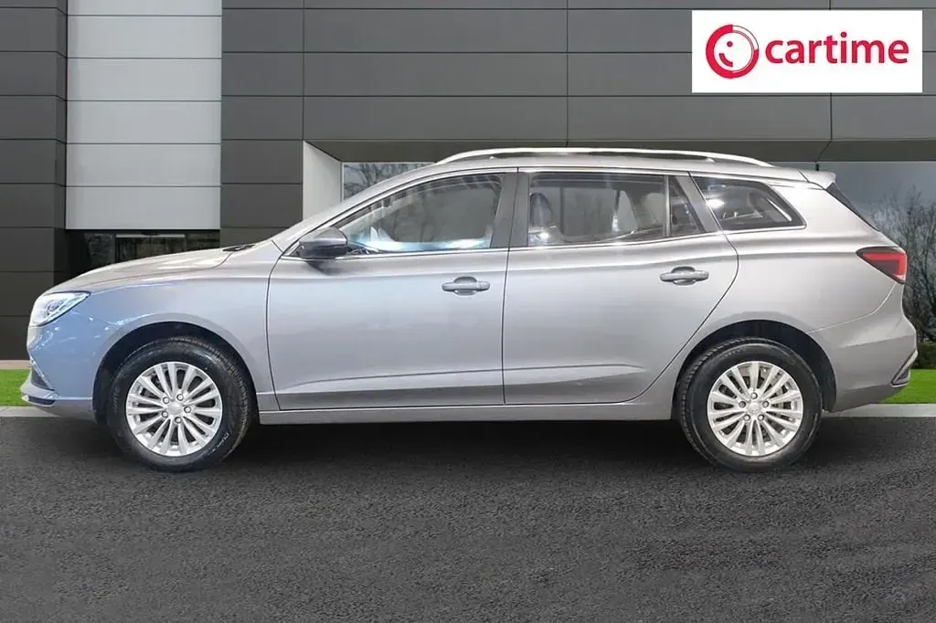 Second-hand MG MG5 EV Exclusive 114 kW (156 CP) 2022 Argintiu Break