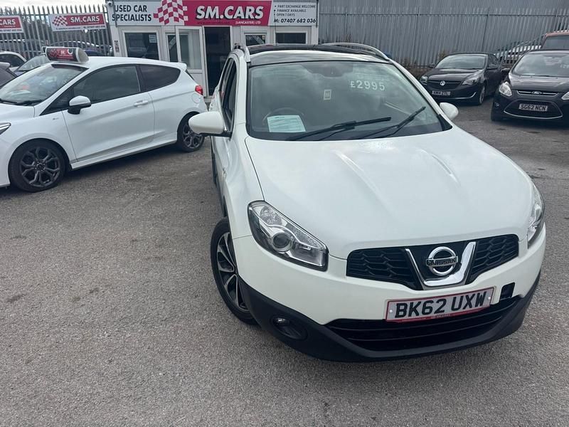 White Used 2012 Nissan Qashqai +2 N-TEC SUV | £2,995 - Image 1/4