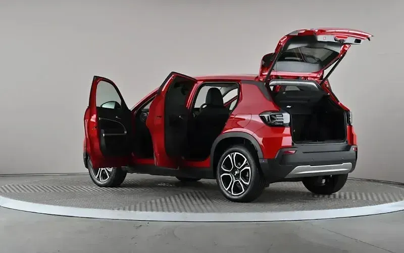 Used Jeep Avenger EV Summit 114 kW (156 HP) 2024 Red SUV