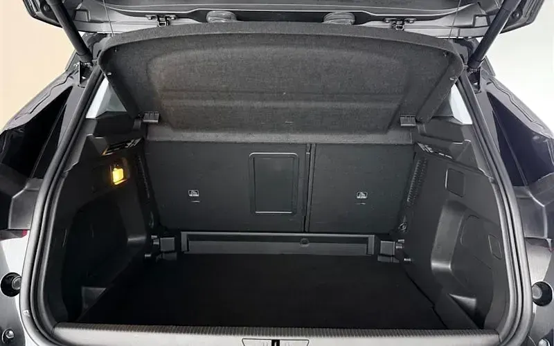 Used Vauxhall Grandland X Ultimate 131 HP (96 kW) 2023 Black SUV