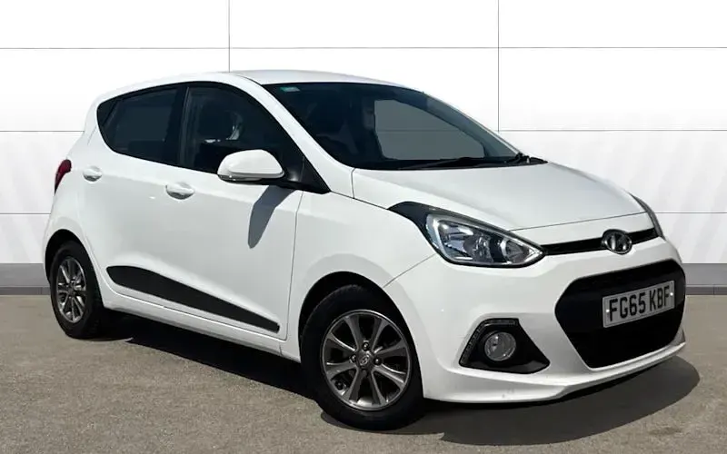 Used Hyundai i10 Premium 66 HP (48 kW) 2017 Hatchback