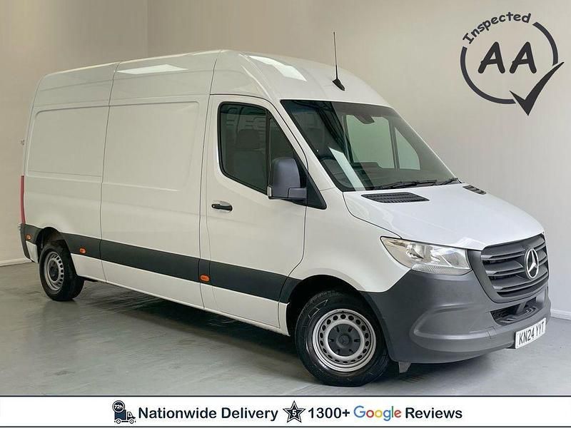White Used 2024 Mercedes Sprinter Premium Van | £27,450 (Good price) - Image 1/4