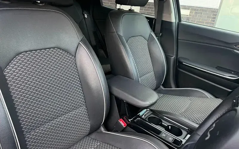 Used Kia XCeed 141 HP (103 kW) 2024 Silver SUV
