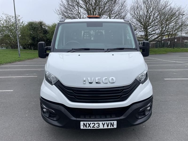Used Iveco Daily 140 HP (102 kW) 2023 White Sedan