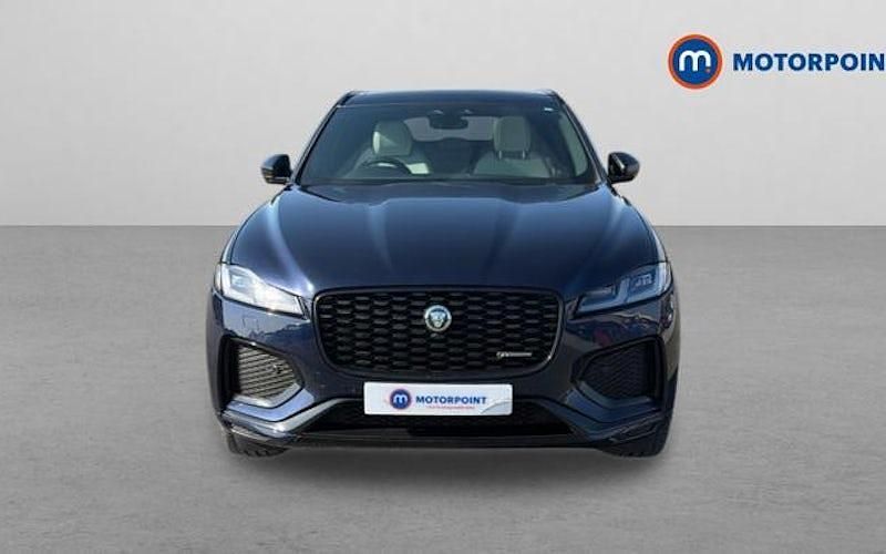 Begagnad Jaguar F-Pace R-Dynamic 204 HK (150 kW) 2023 Blå SUV