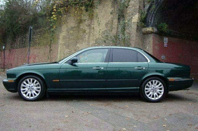 Used Jaguar XJ8 262 HP (192 kW) 2004 Sedan