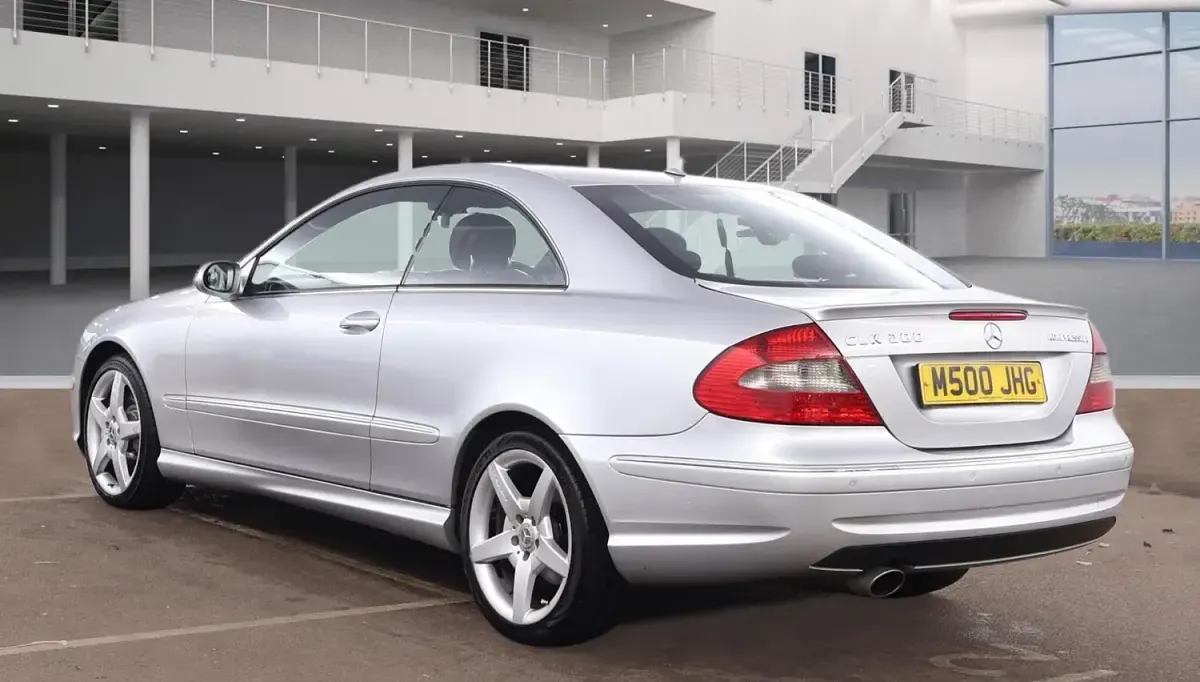 Used Mercedes CLK200 2009 Silver Coupe