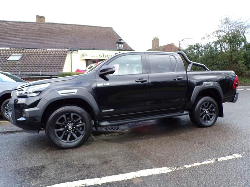 Used Toyota HiLux 2022 Black Pickup