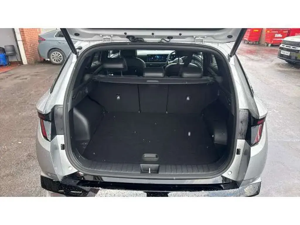 Used Hyundai Tucson N Line 160 HP (117 kW) 2024 Silver SUV