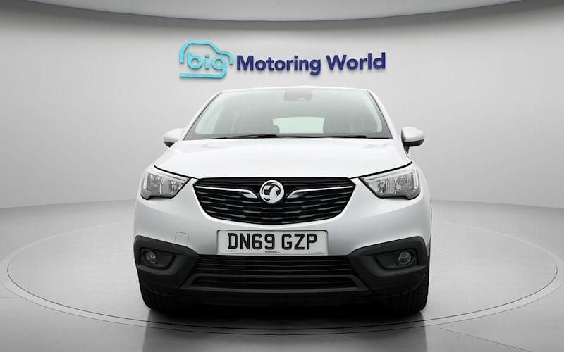 Used Vauxhall Crossland X S 110 HP (80 kW) 2019 Silver SUV
