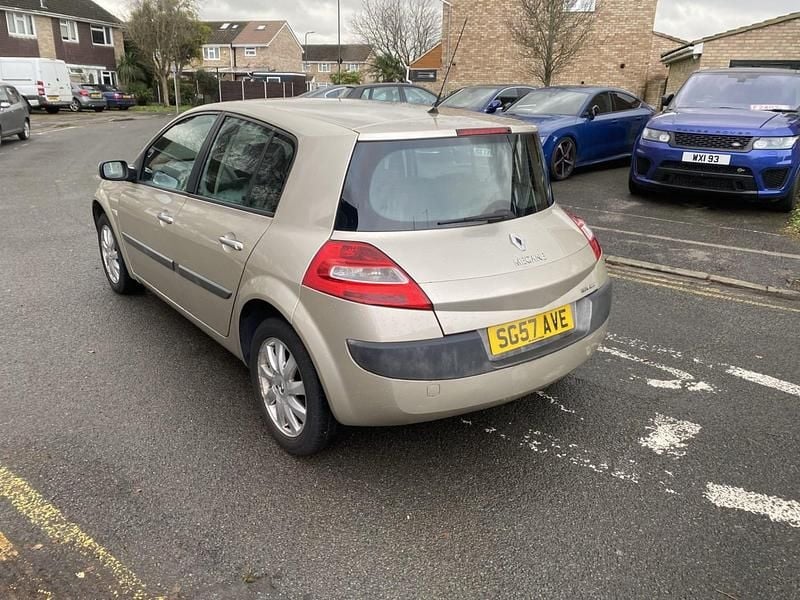 Usado Renault Mégane II Dynamique 2007 Bege Citadino