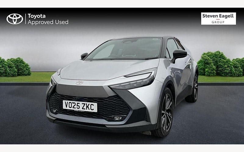 Used Toyota C-HR 140 HP (102 kW) 2026 SUV