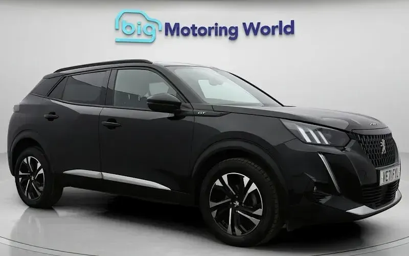 Used Peugeot 2008 GT 131 HP (96 kW) 2022 SUV
