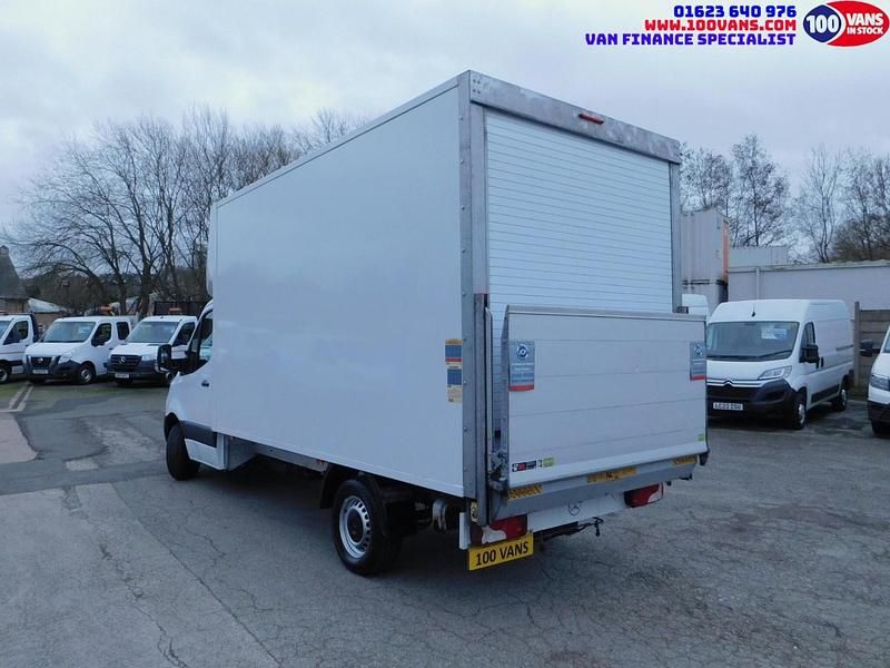 Used Mercedes Sprinter Progressive 160 HP (117 kW) 2022 White Van