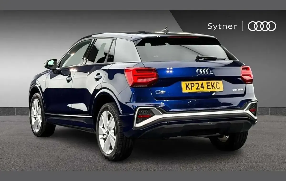 Used Audi Q2 S-Line 147 HP (108 kW) 2024 Blue SUV