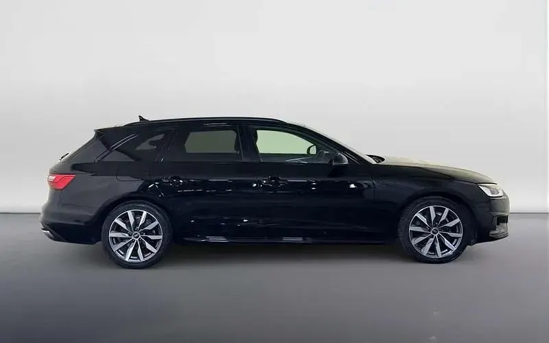 Used Audi A4 Sport 150 HP (110 kW) 2022 Black Estate