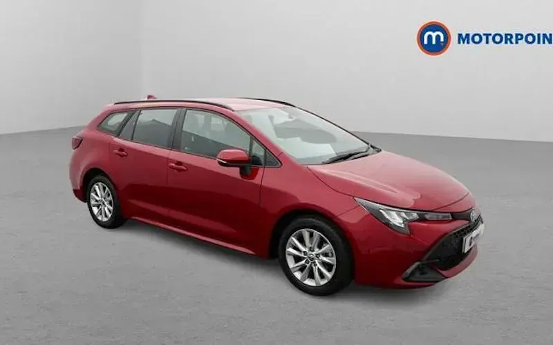 Used Toyota Corolla 140 HP (102 kW) 2025 Estate