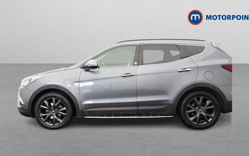 Used Hyundai Santa Fe 200 HP (147 kW) 2018 Silver SUV
