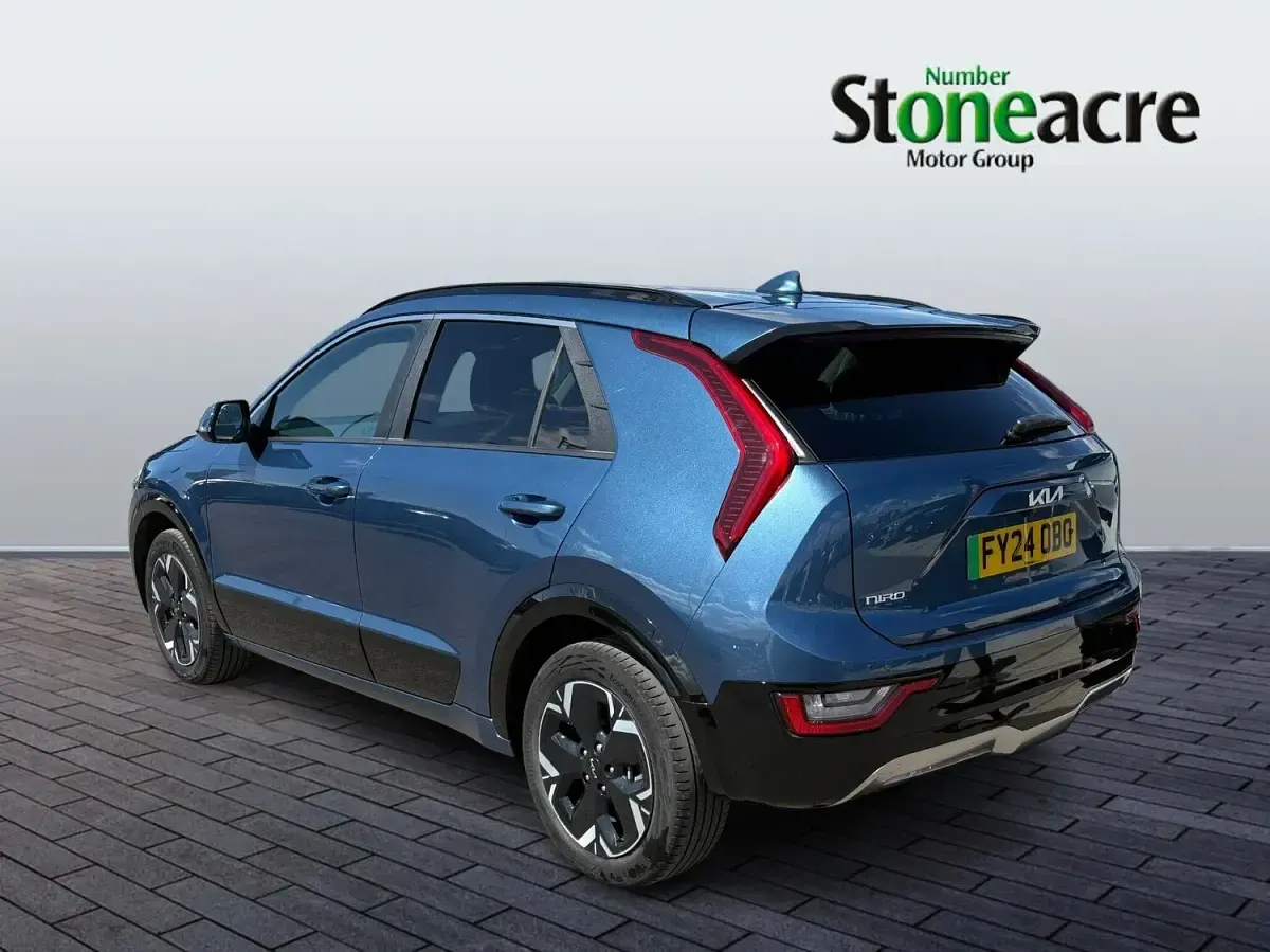 Used Kia Niro 150 kW (204 HP) 2024 Blue SUV