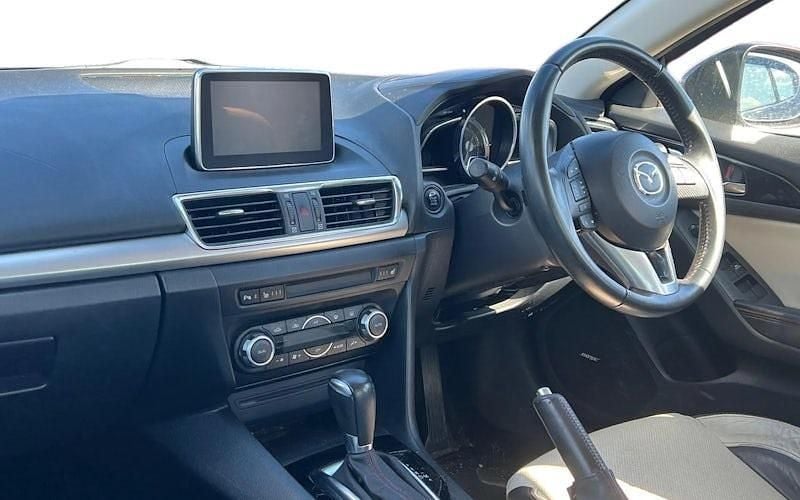 Begagnad Mazda 3 Inclusive 120 HK (88 kW) 2016 Grå Sedan