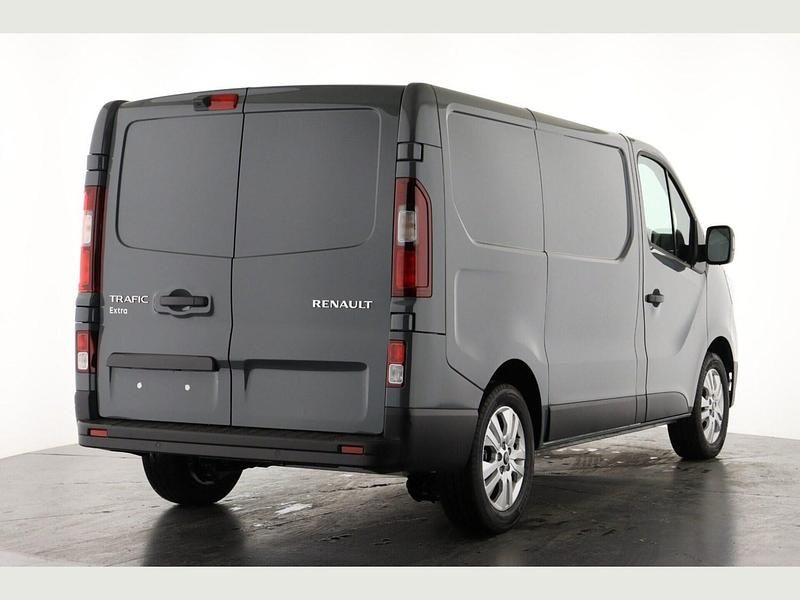 New Renault Trafic 2025 Grey MPV