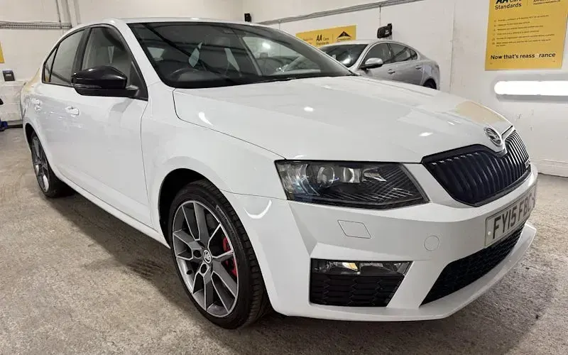 Used Skoda Octavia vRS 220 HP (161 kW) 2016 Estate