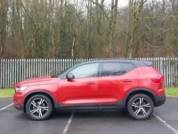 Used Volvo XC40 R-Design 163 HP (119 kW) 2020 Red SUV